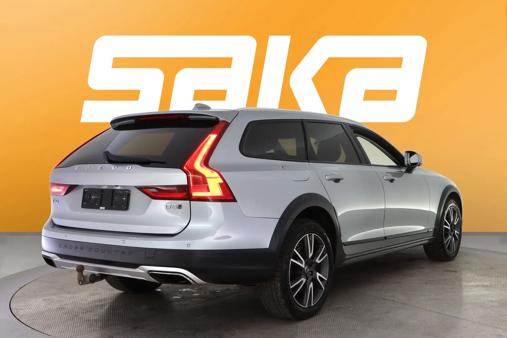 Car Image - 77U1GpAtmasqKry9eFQ1eU