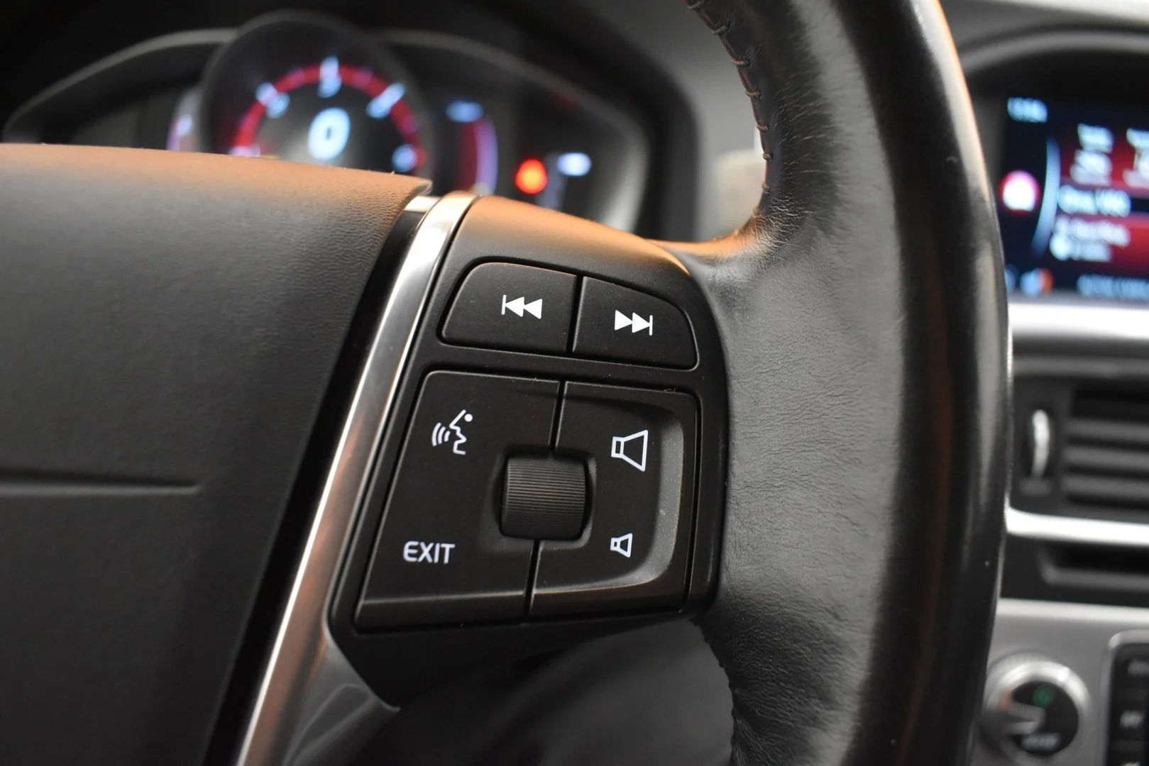 Car Image - NTz72wyZDj1ukYkwuhPH6