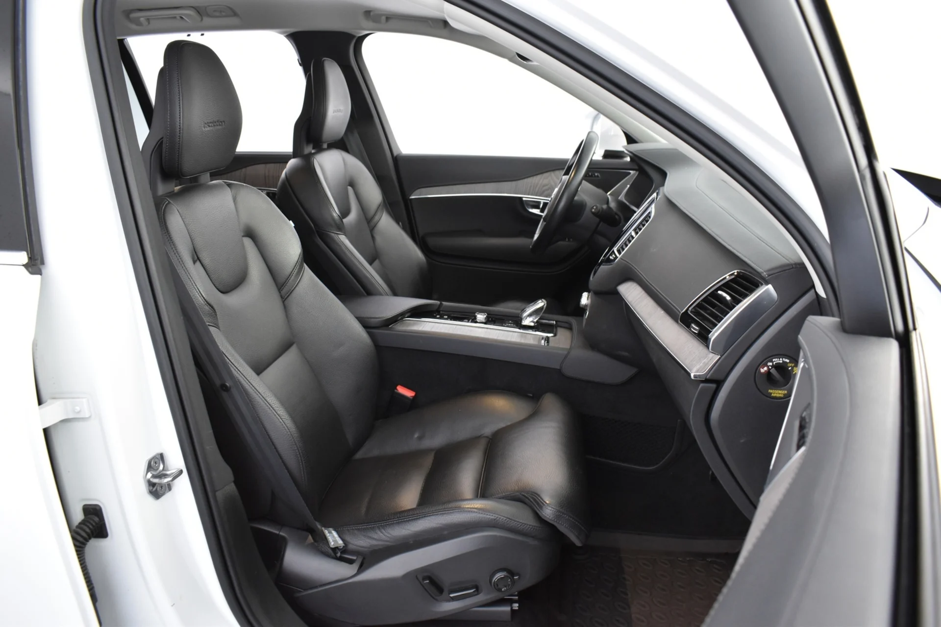 Car Image - 1b8nNMNArJjD3P7gSgarao