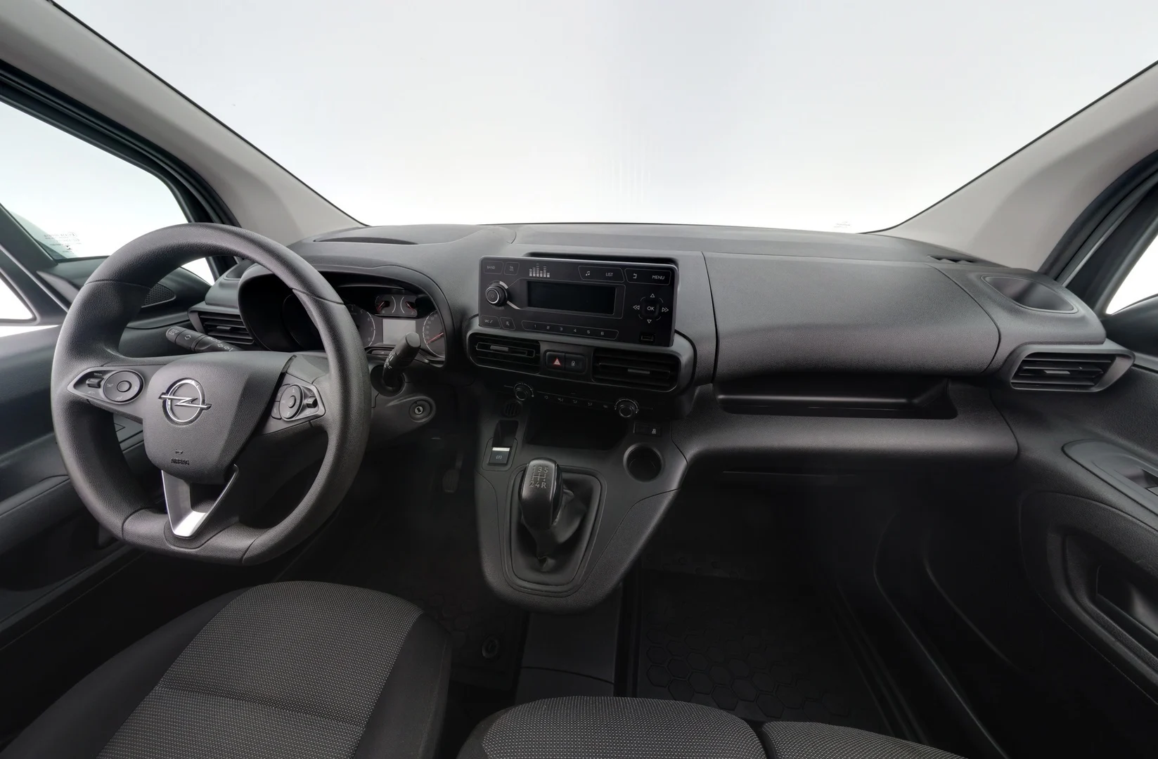 Car Image - zl5Cxtgs1cF4gSU2IgR6r