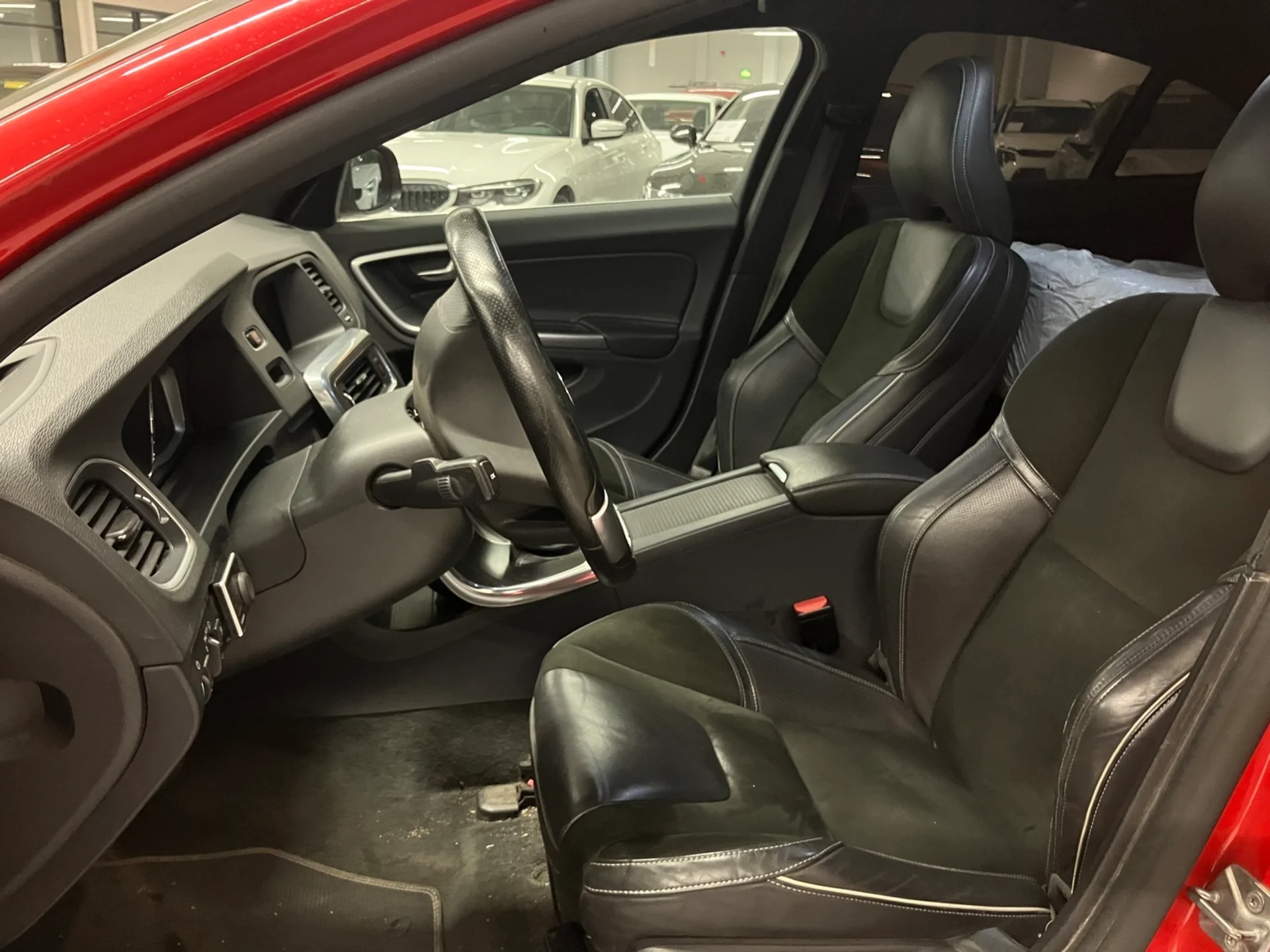 Car Image - 58t8ppkVSzWMJbhnzv4car