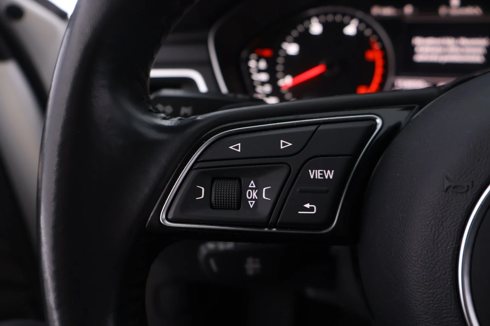Car Image - 1qMfiVkhVRjWL8jd3DT2UI