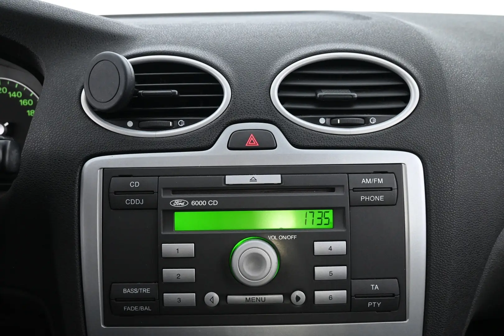 Car Image - 4c05UbMExPlSL332rROsWl