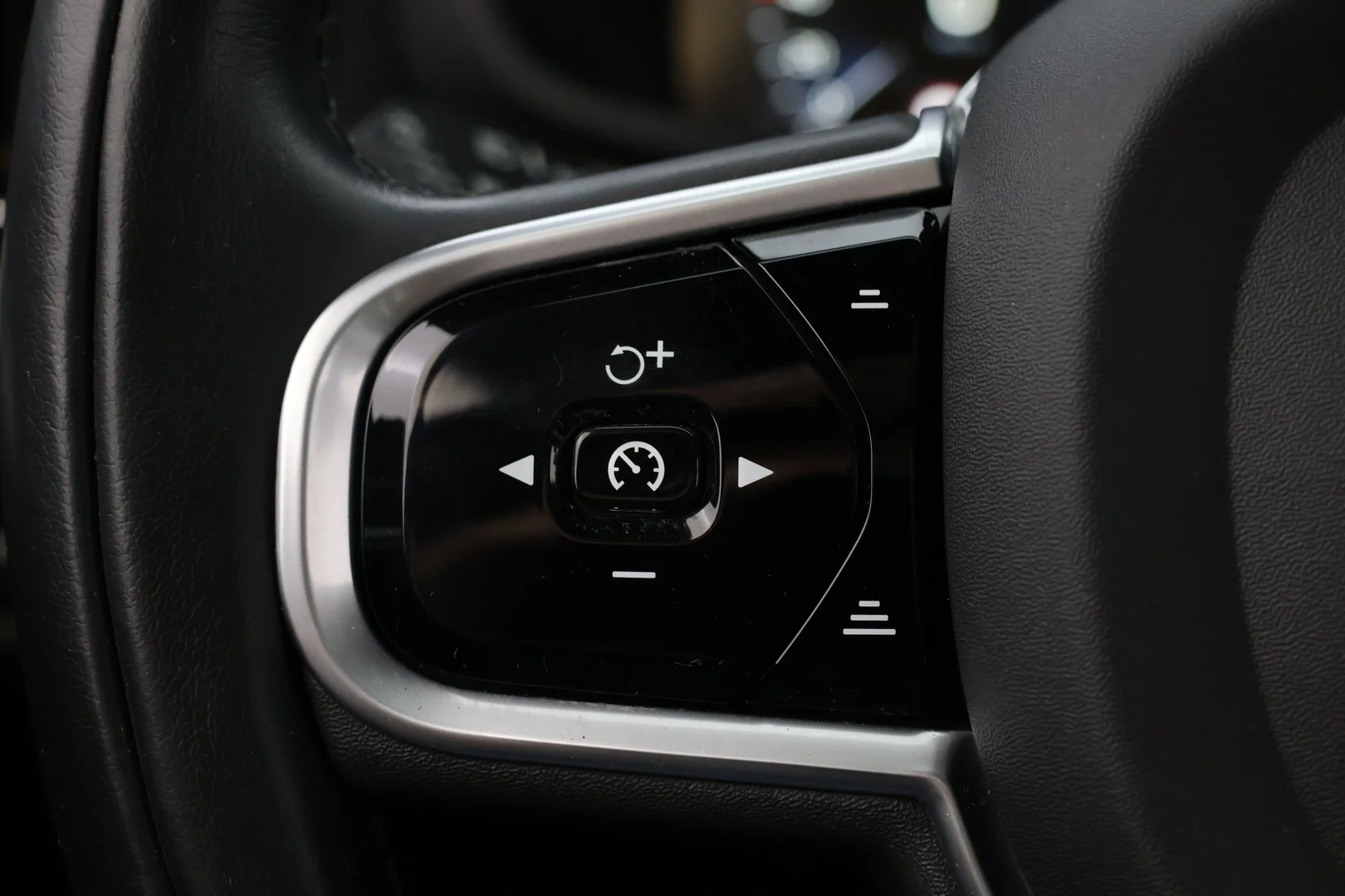 Car Image - 6nxpujXsPvUgXlwsxyfq8B