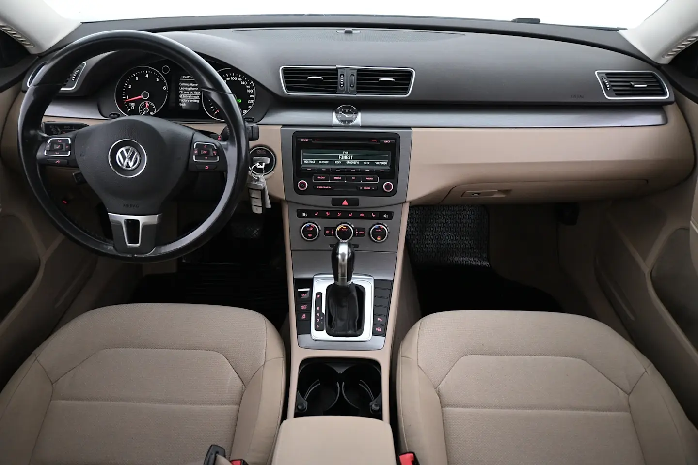 Car Image - 7bat9Fx4IAwXarvBdCxpWC