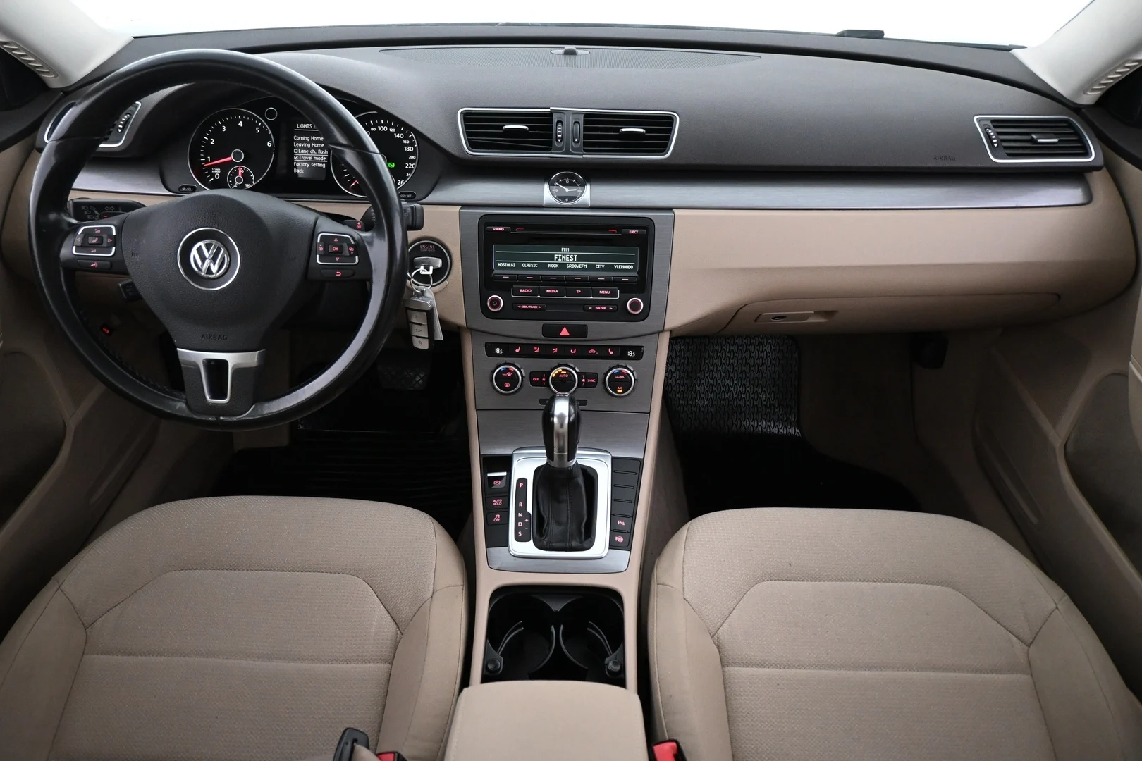 Car Image - 7bat9Fx4IAwXarvBdCxpWC