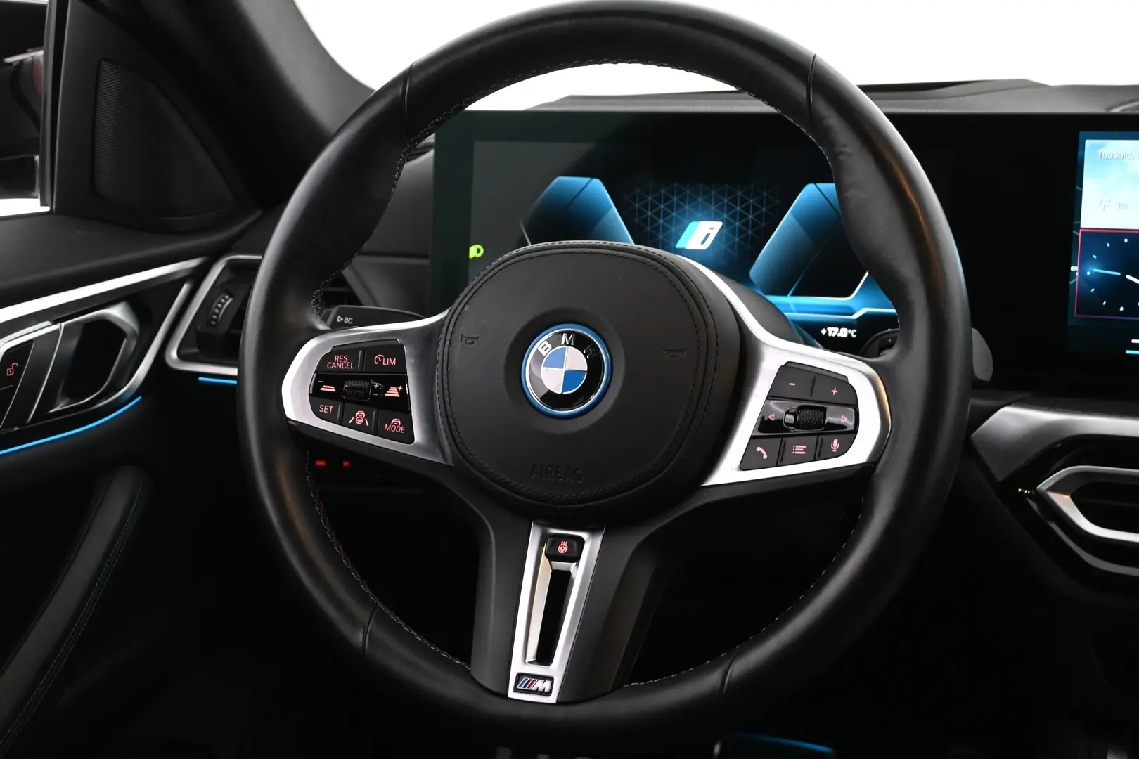 Car Image - 61eHxuPP1l01QM7WCz0fjB