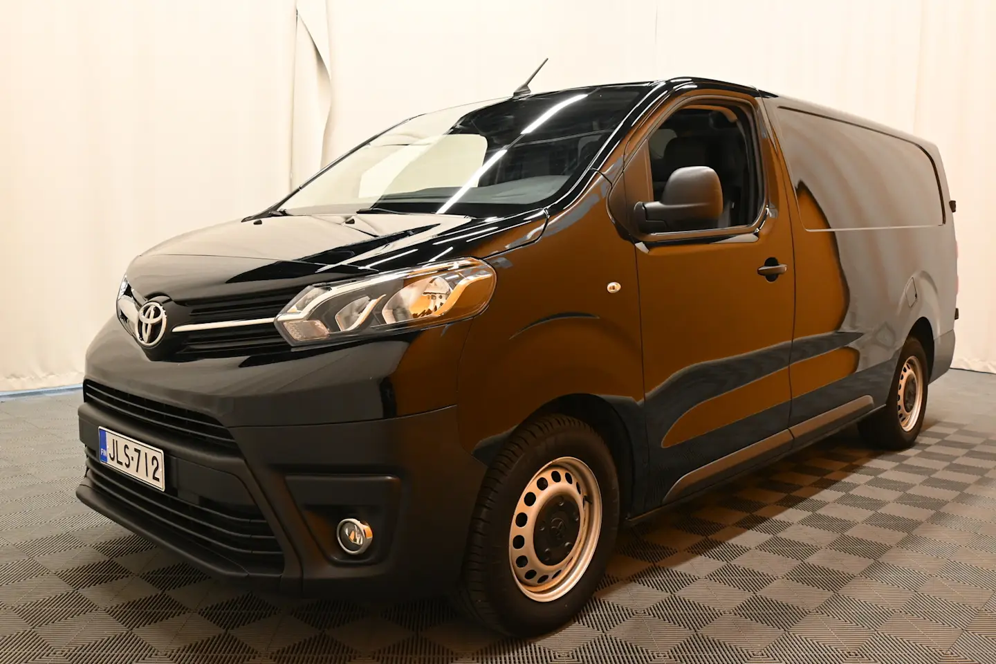 Car Image - 7gB9fT9TAGV58cxuZQN0s9