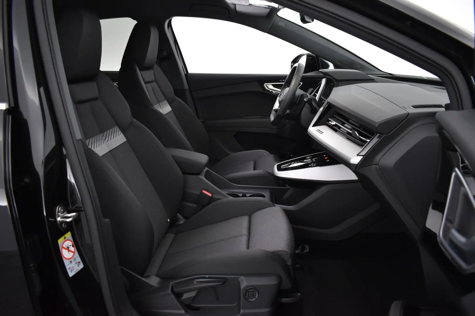 Car Image - 18DJAGNv3rSYqBkniSjbZa