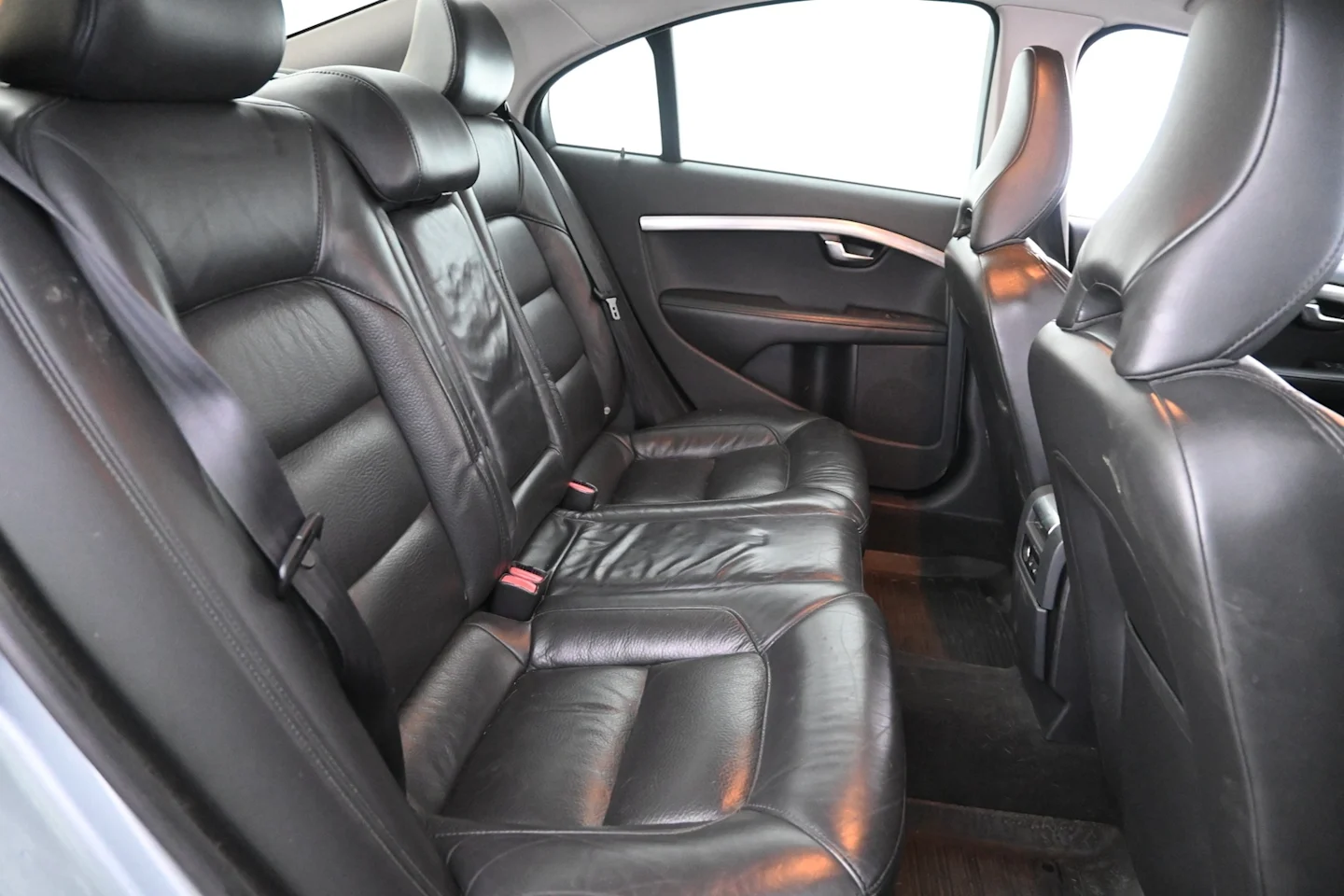 Car Image - 6LnBk2wwJi3h2B0fNVPmkj