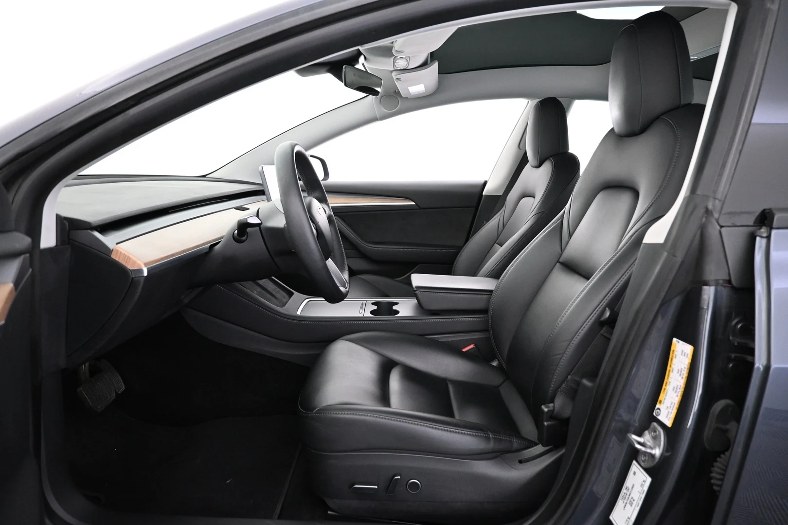 Car Image - 5mtF6IhTFhcKiG6rx52i4B