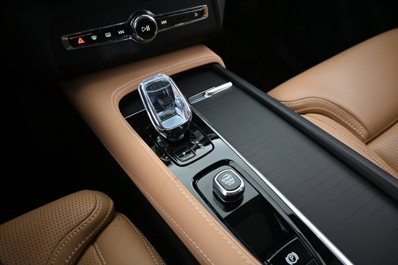 Car Image - 6NT6NjXSLxJ7WFQ6Bd8e6W