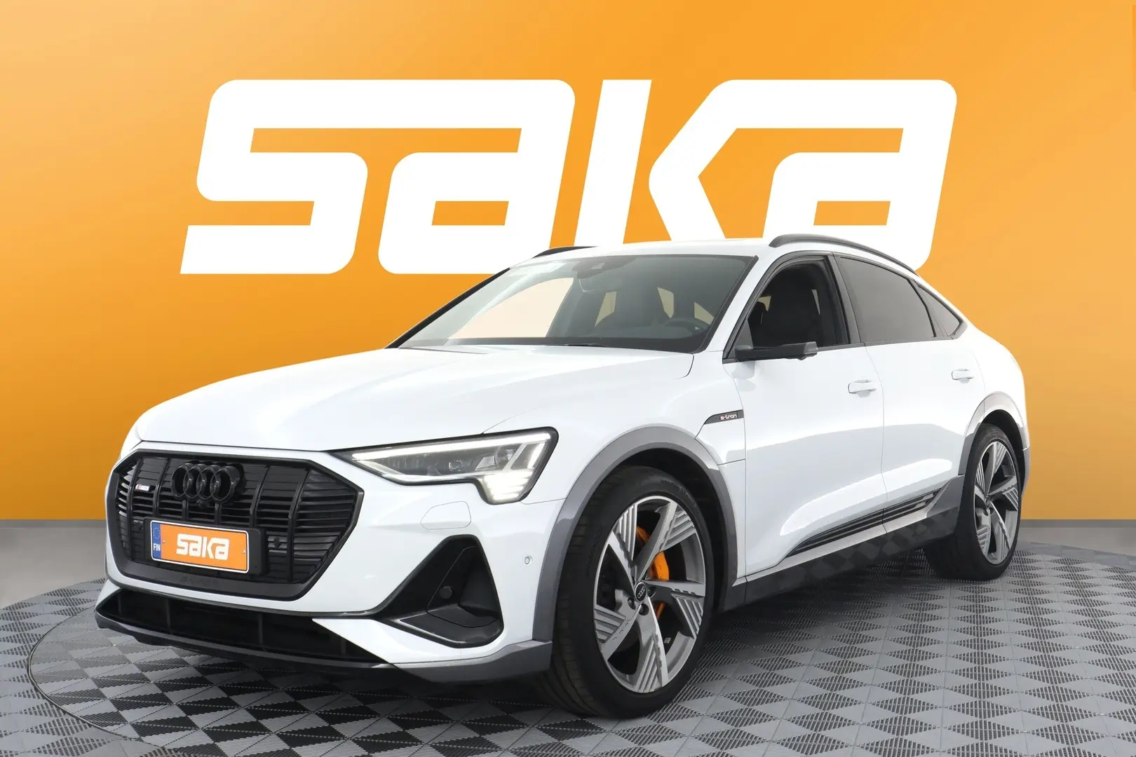 Car Image - 7yfc8LcSsQGGREM6YViXar