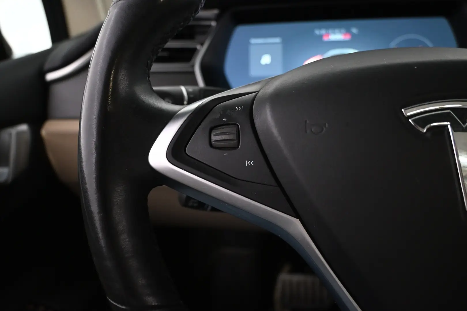 Car Image - 78fguhHtpz2Xi36PhMrWMz
