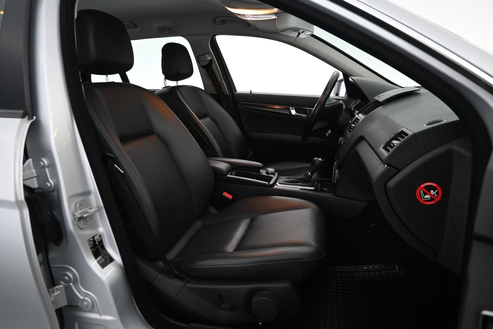 Car Image - 4kShDrObGPqYec3EOXL7Hc
