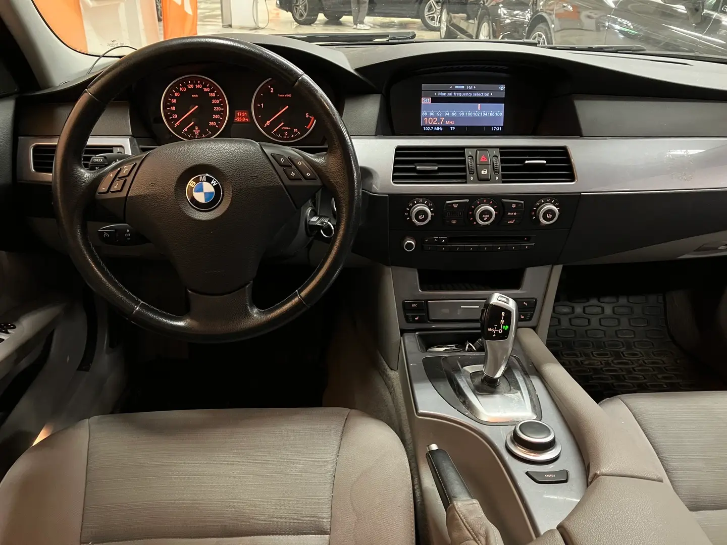 Car Image - 5BnWm0jBHFuVIc1zfFXef6