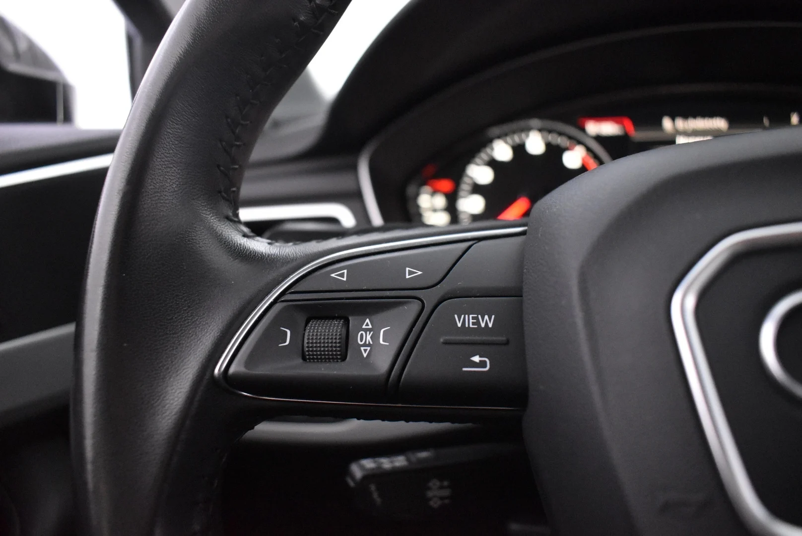 Car Image - 52gKKVGdm4ulDCVF41dg7t