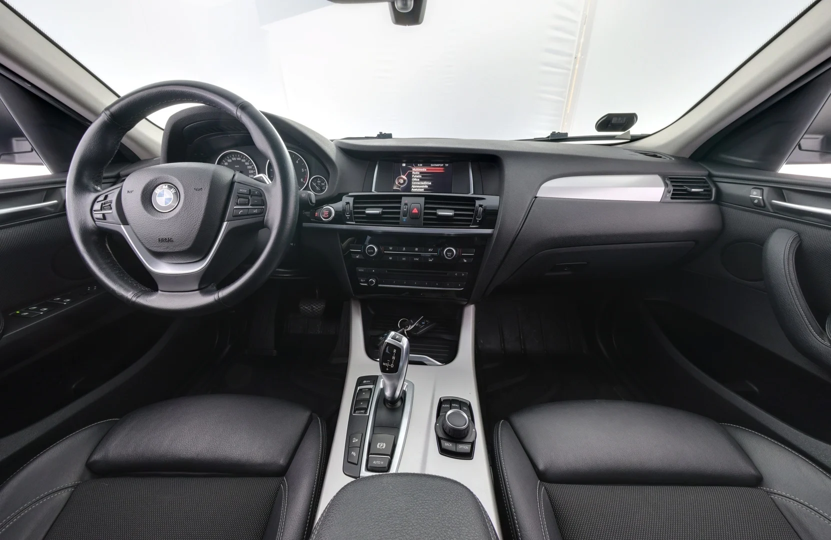 Car Image - tNtecYhoifJ4y0AlMX4ZB