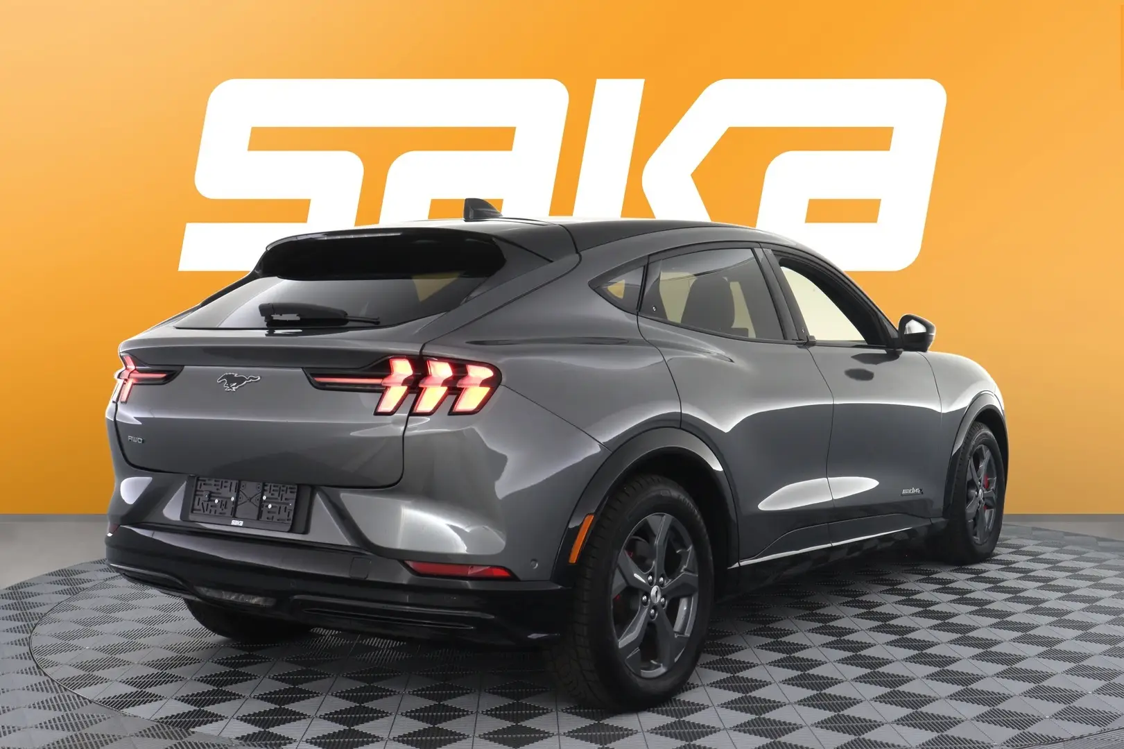 Car Image - UlnNULSsQCde0YBUnIVAx