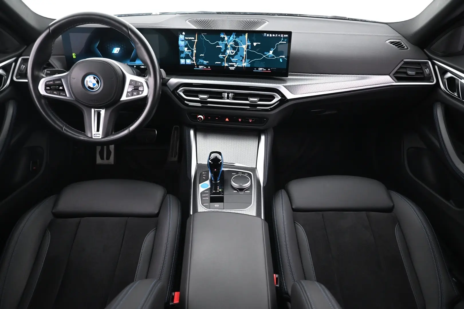 Car Image - EtpRJMCW7riWQUi1K8dD0