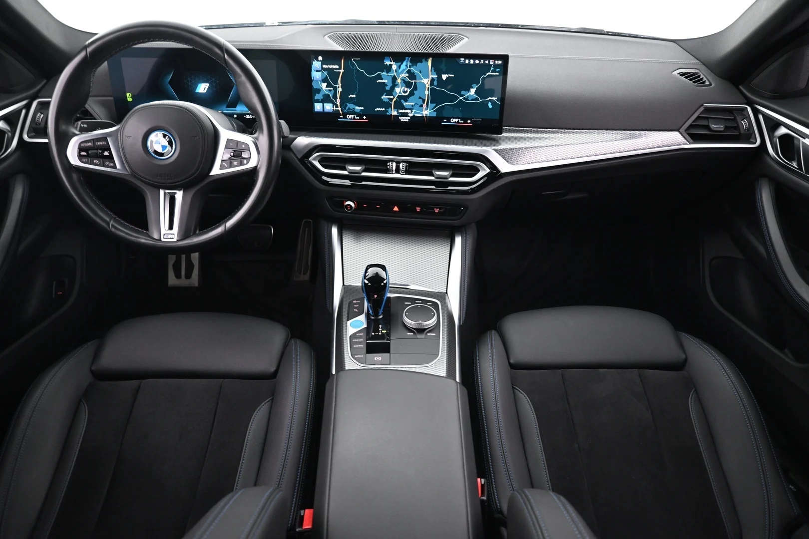 Car Image - EtpRJMCW7riWQUi1K8dD0