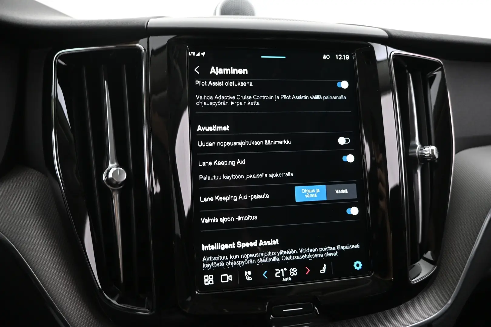 Car Image - 4XC9G88I8peorjOtkUw774