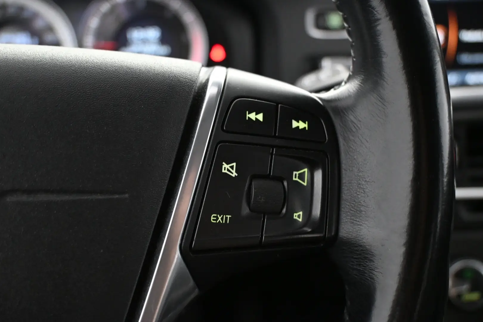 Car Image - 4aCBGtcX73nstpc8Sw7r1y