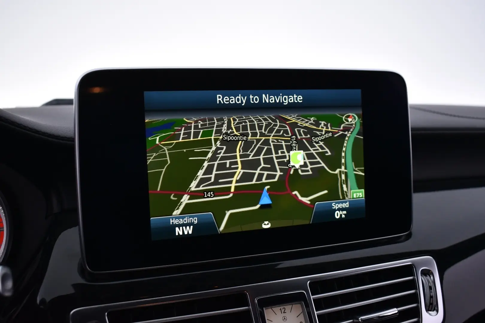 Car Image - mVR9odQt4c6ElLhBcWNBQ