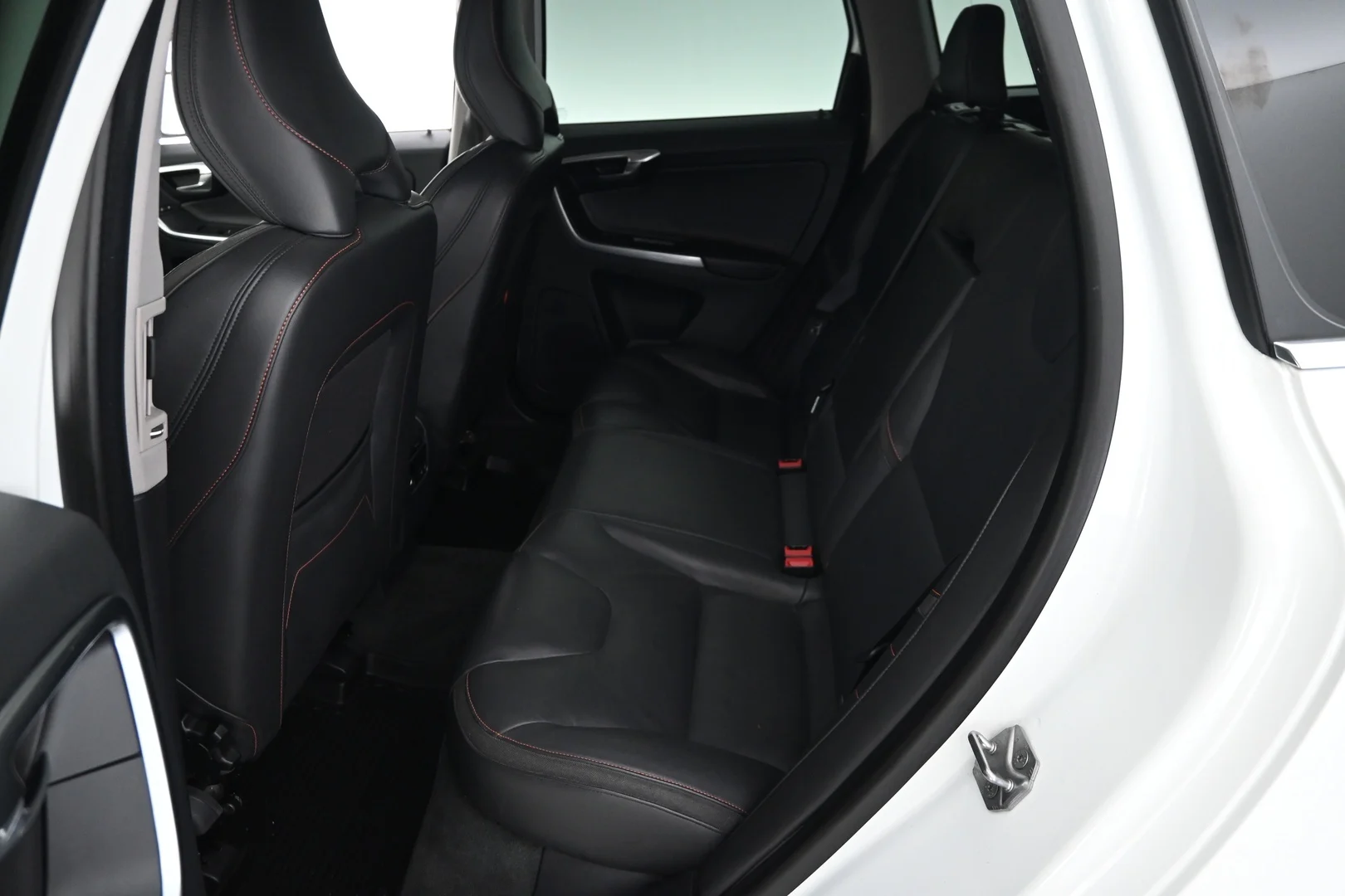 Car Image - 2Ph07TjRVndjBtnPbdEcKL