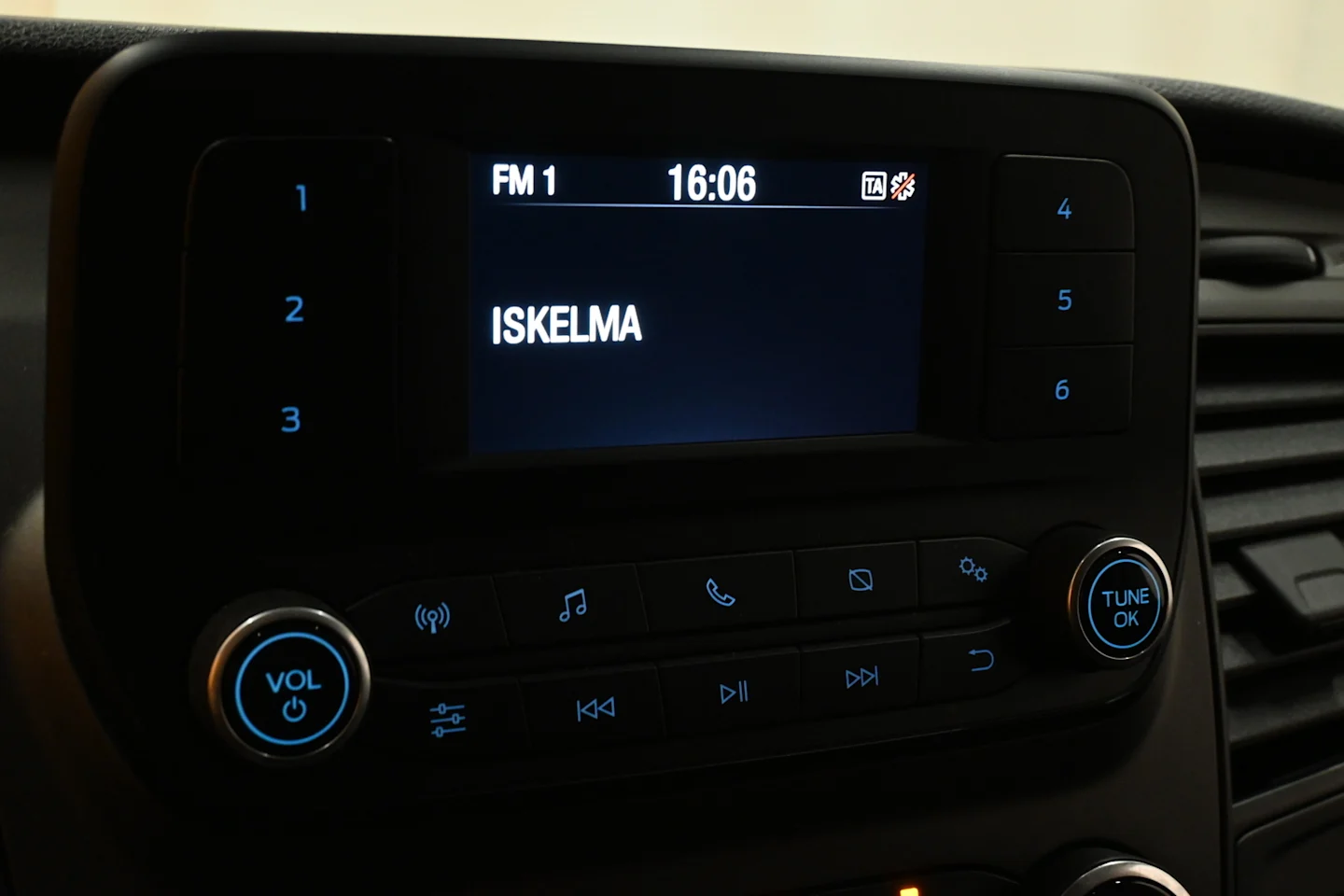 Car Image - 5MwT3QDM8uVDz46sdmDcDh