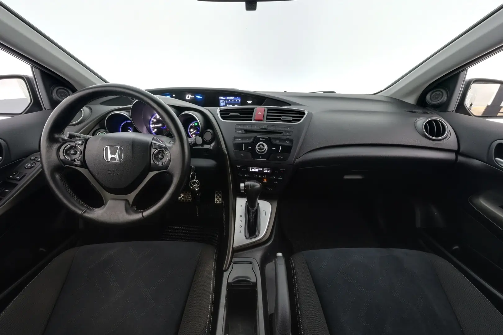 Car Image - 6Q7inZkICJj4pEdM0WeNG