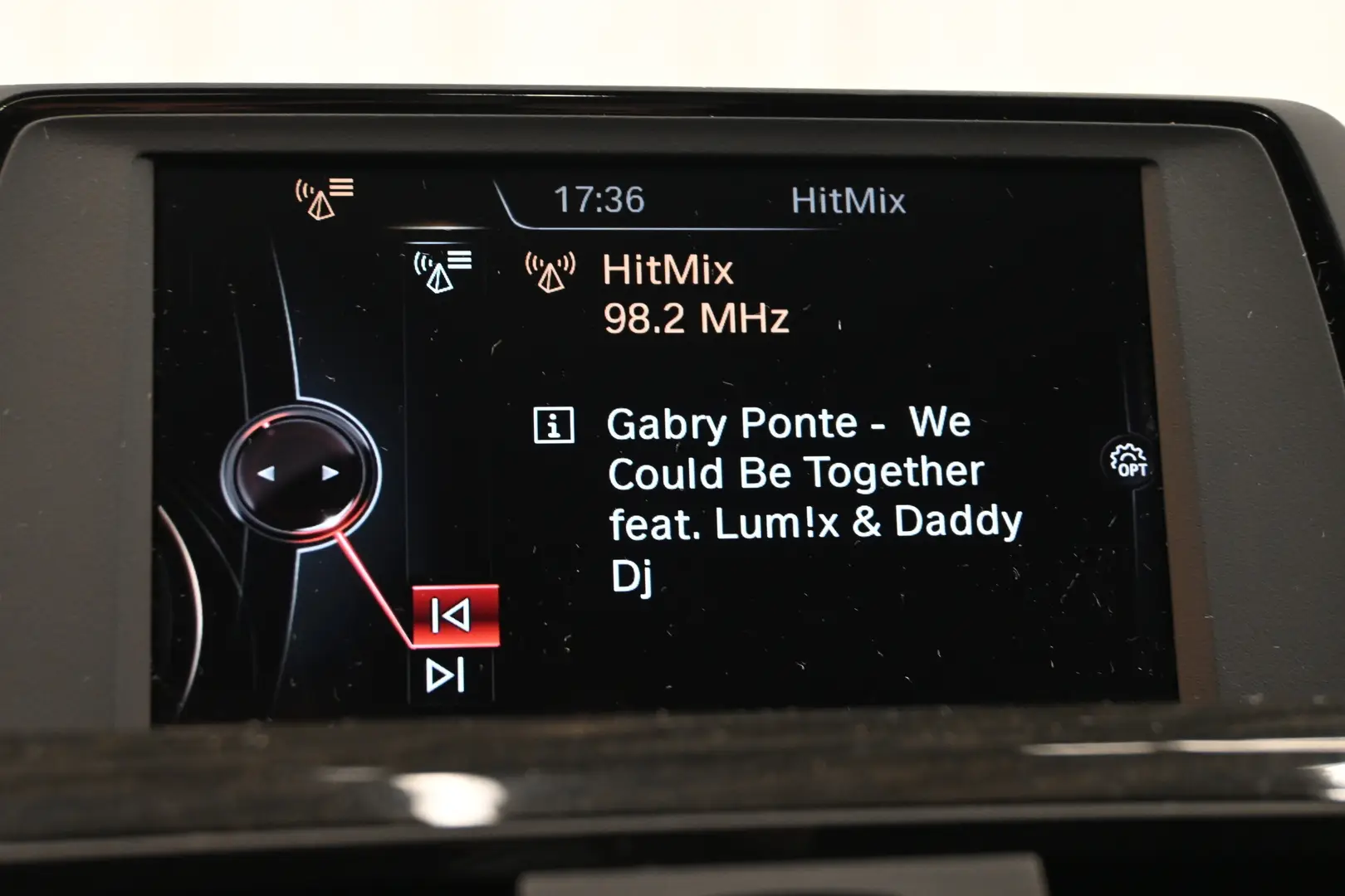 Car Image - 2hk04wf8gkFAzkGKnn7iHJ