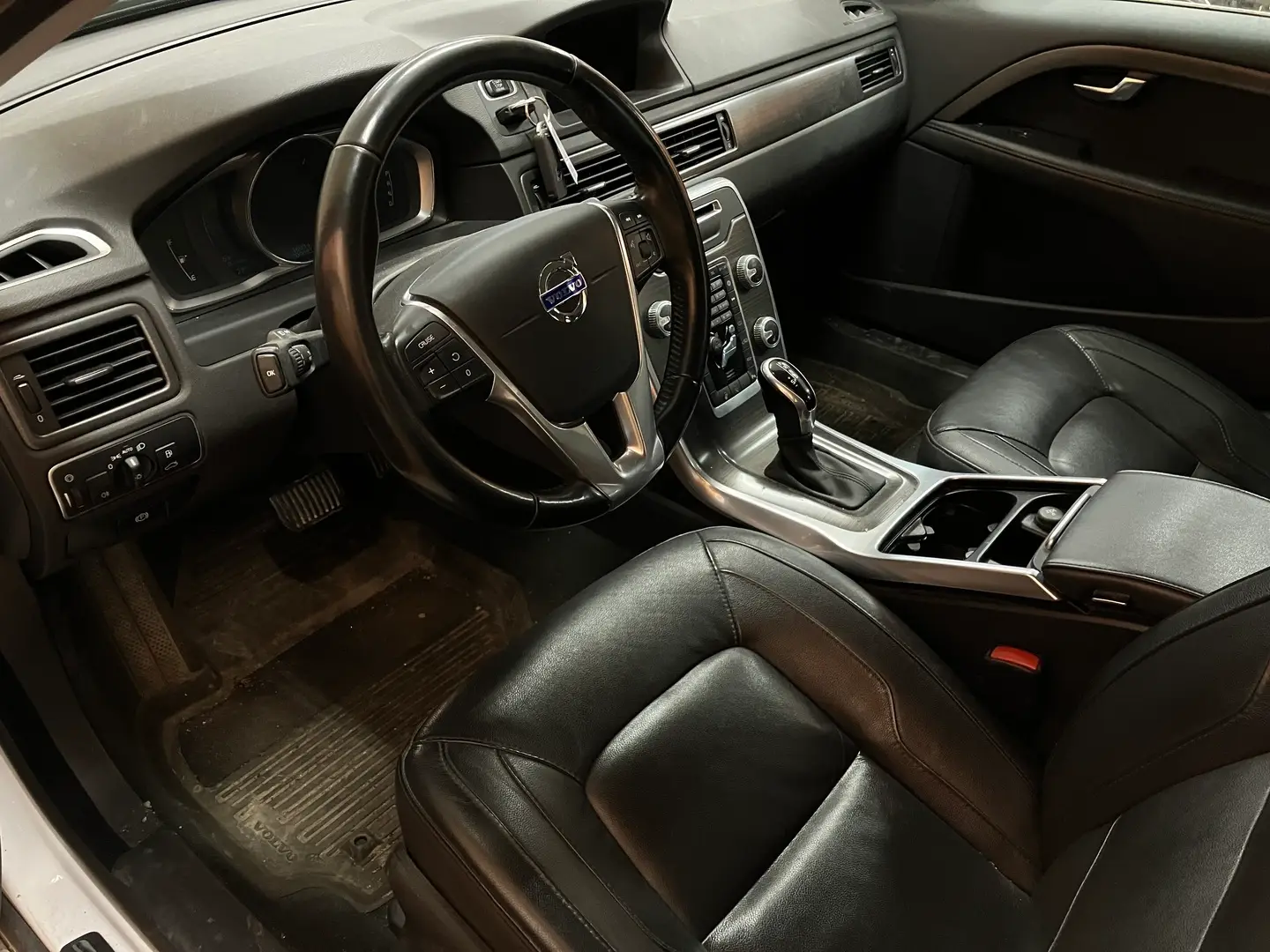 Car Image - 4FWAIudR71pV9P98dct62y