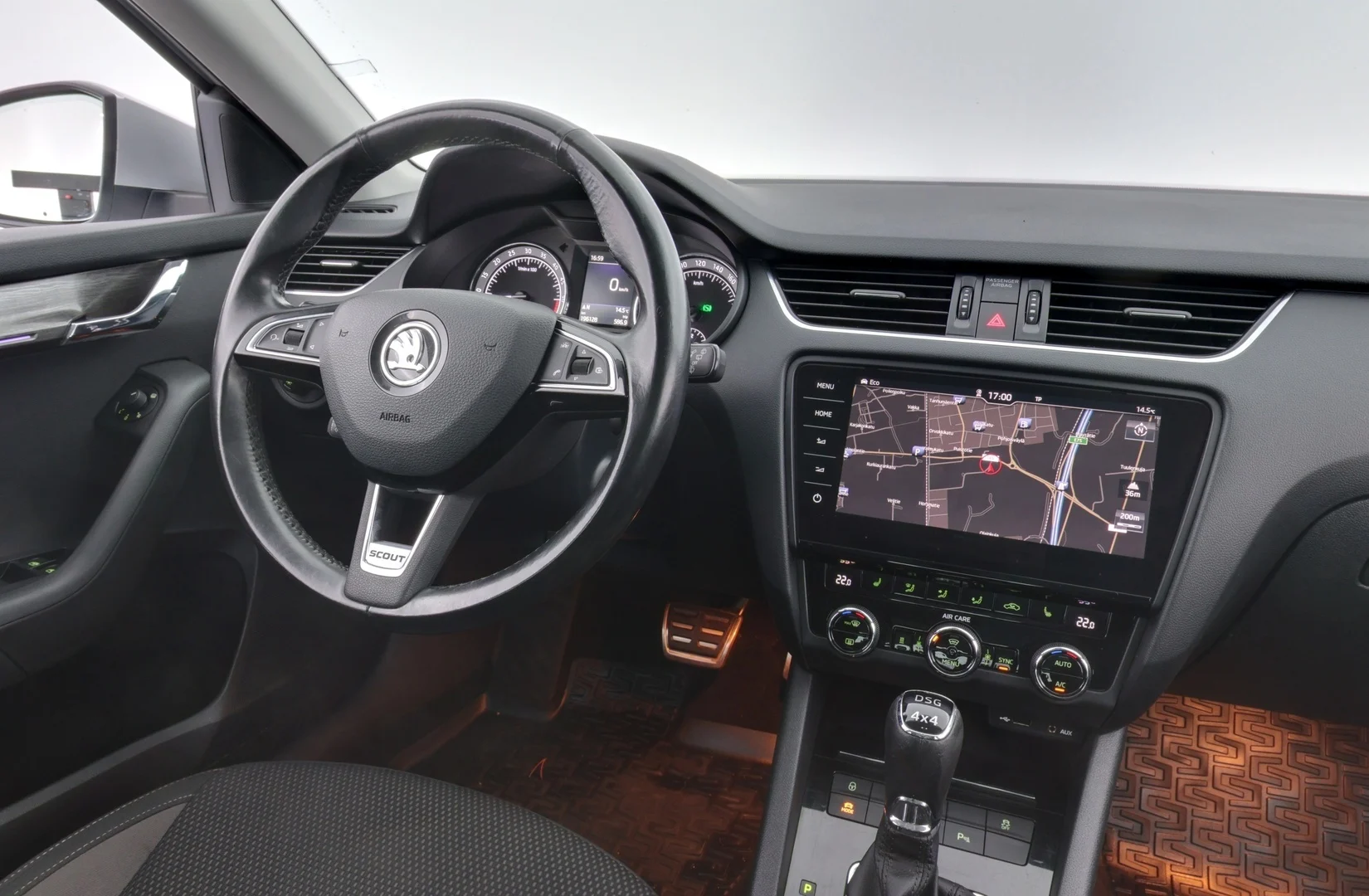 Car Image - Cg4hjLh6uk8RLAhDl5QJV