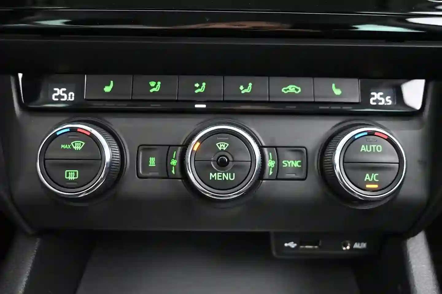 Car Image - 2hztf6uixWny2MhS2VhcAI