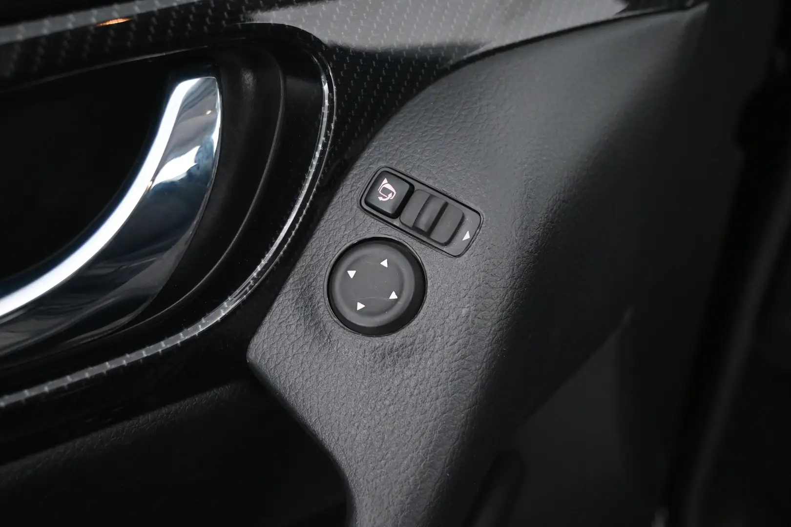 Car Image - 4ugm8hRR7drPZX9OcJM8pD
