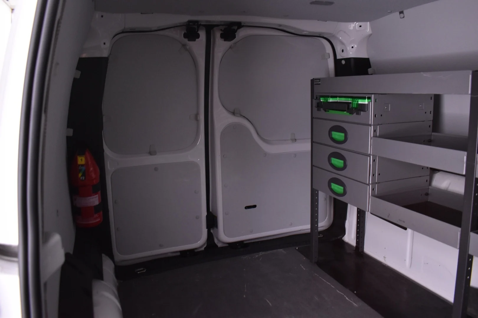 Car Image - 4GYxTBtqgggNB2f2r2x541
