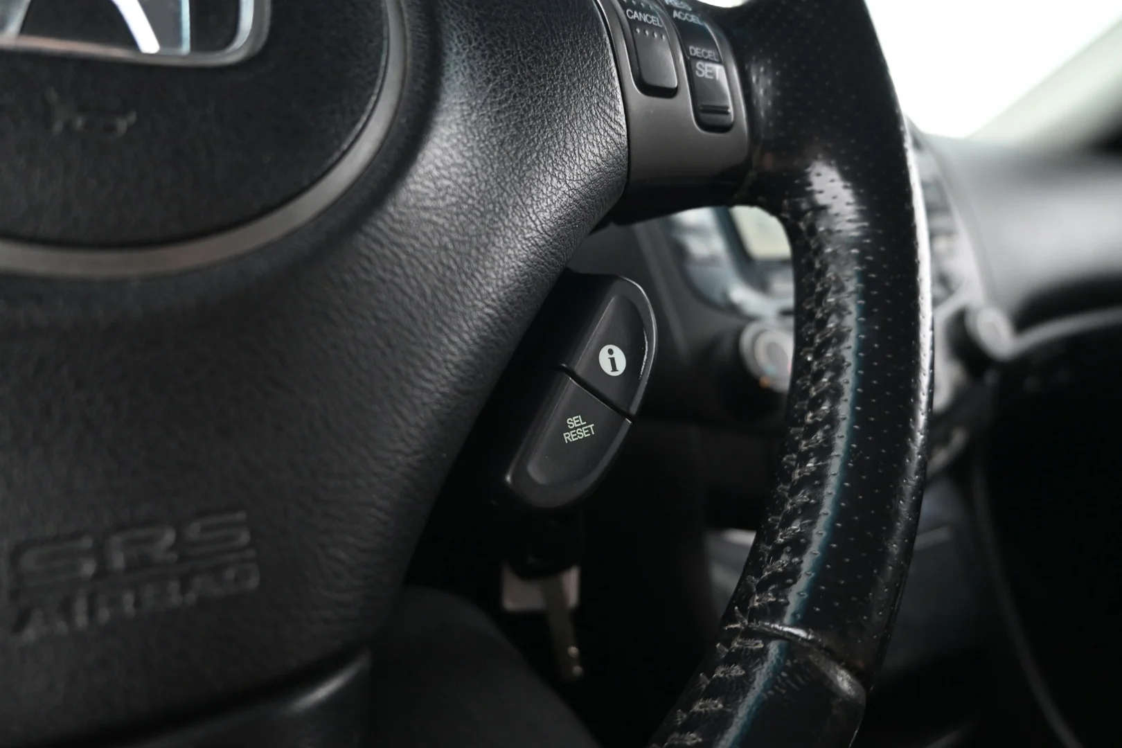 Car Image - 2UJ47NqwoJAkNSQgKqSWN8