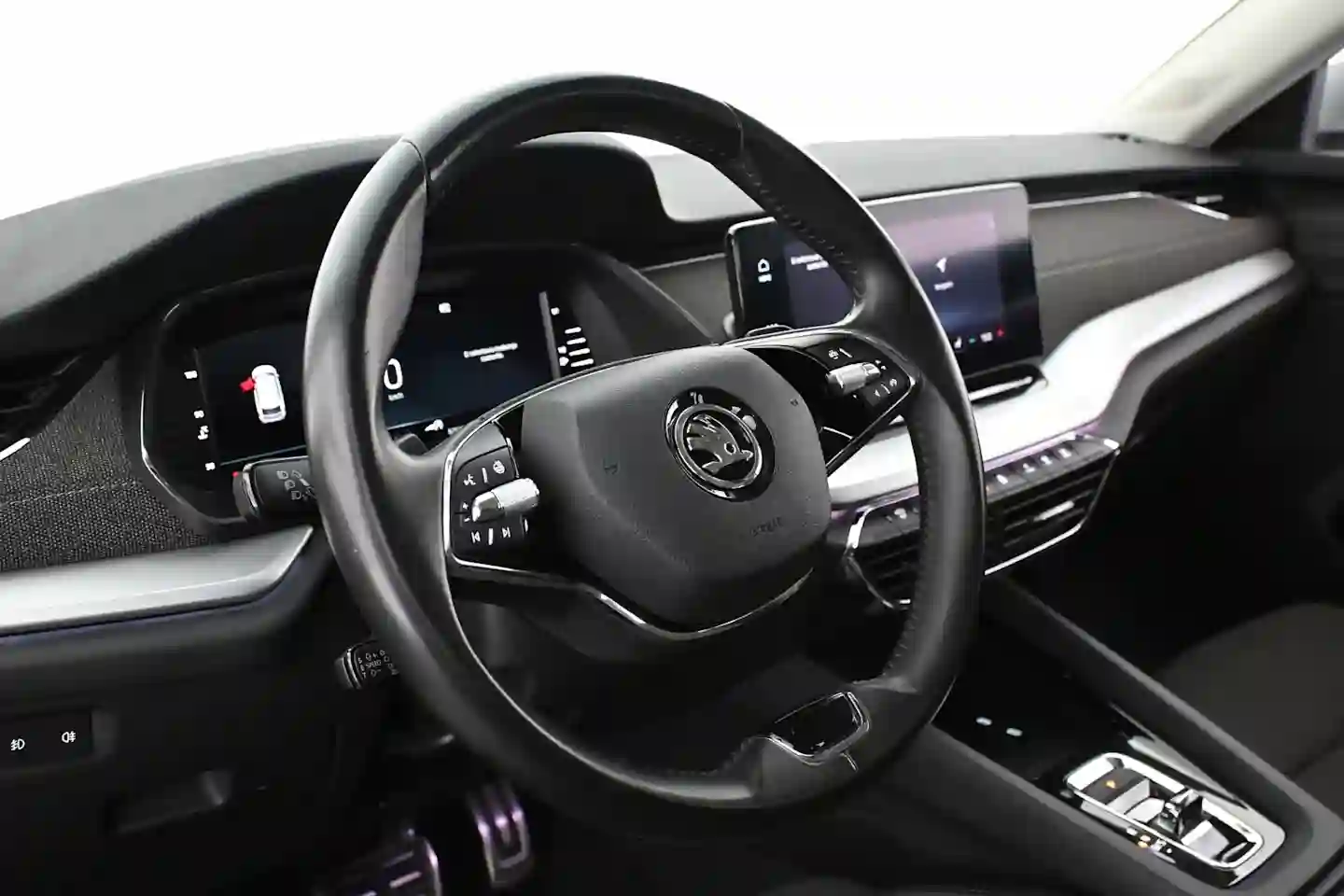 Car Image - 2hOzY5et5VgFlV8DfZG6vr