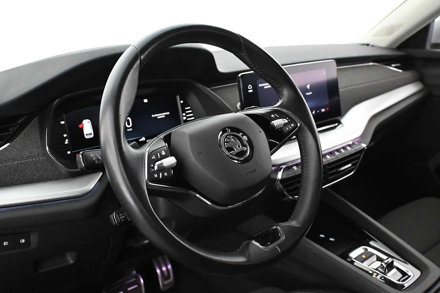Car Image - 2hOzY5et5VgFlV8DfZG6vr