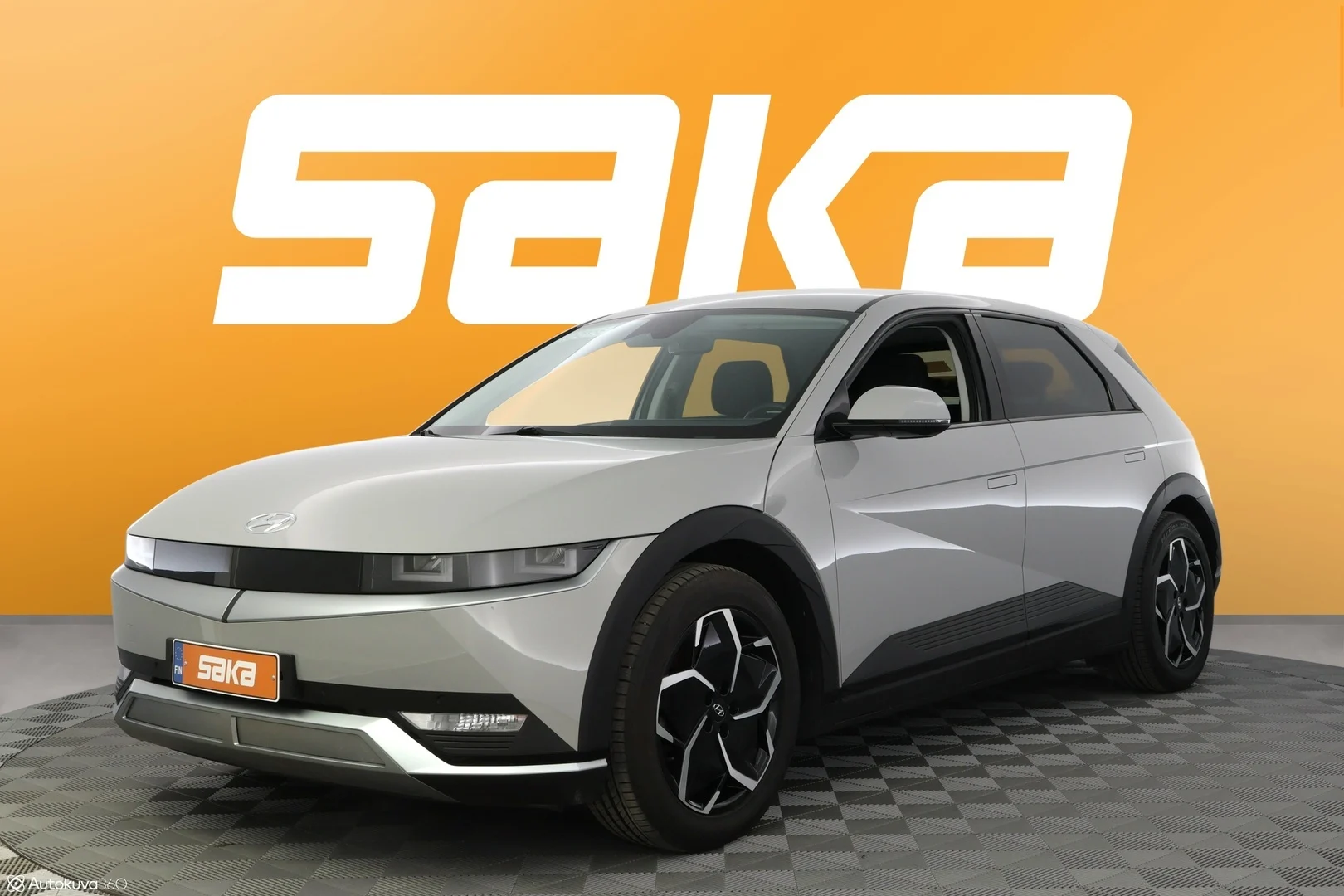 Car Image - 7F1nyAcoVd5ydqUq8I9G6S