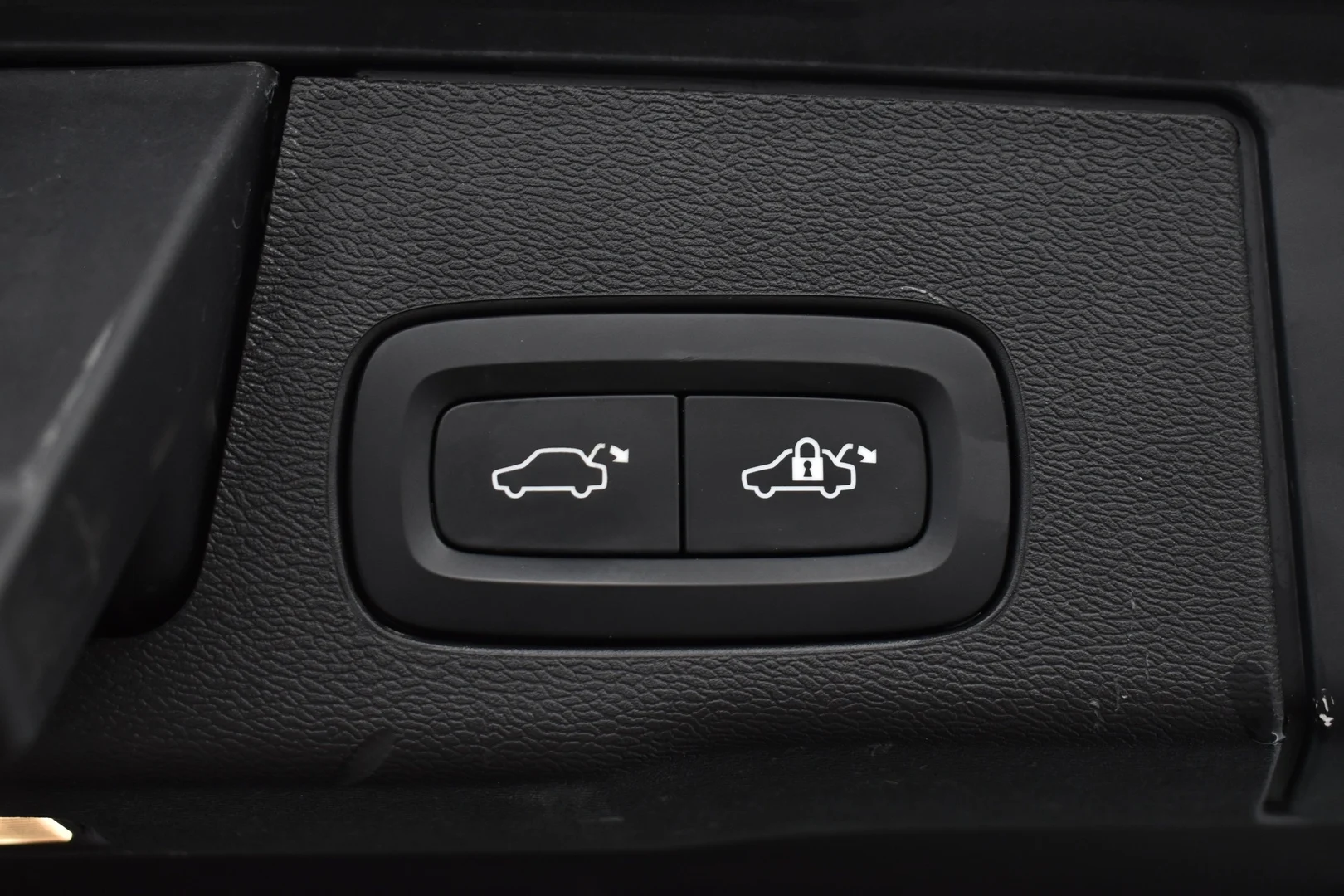 Car Image - 79rHmBjxjFkDAh9uuMyhrk