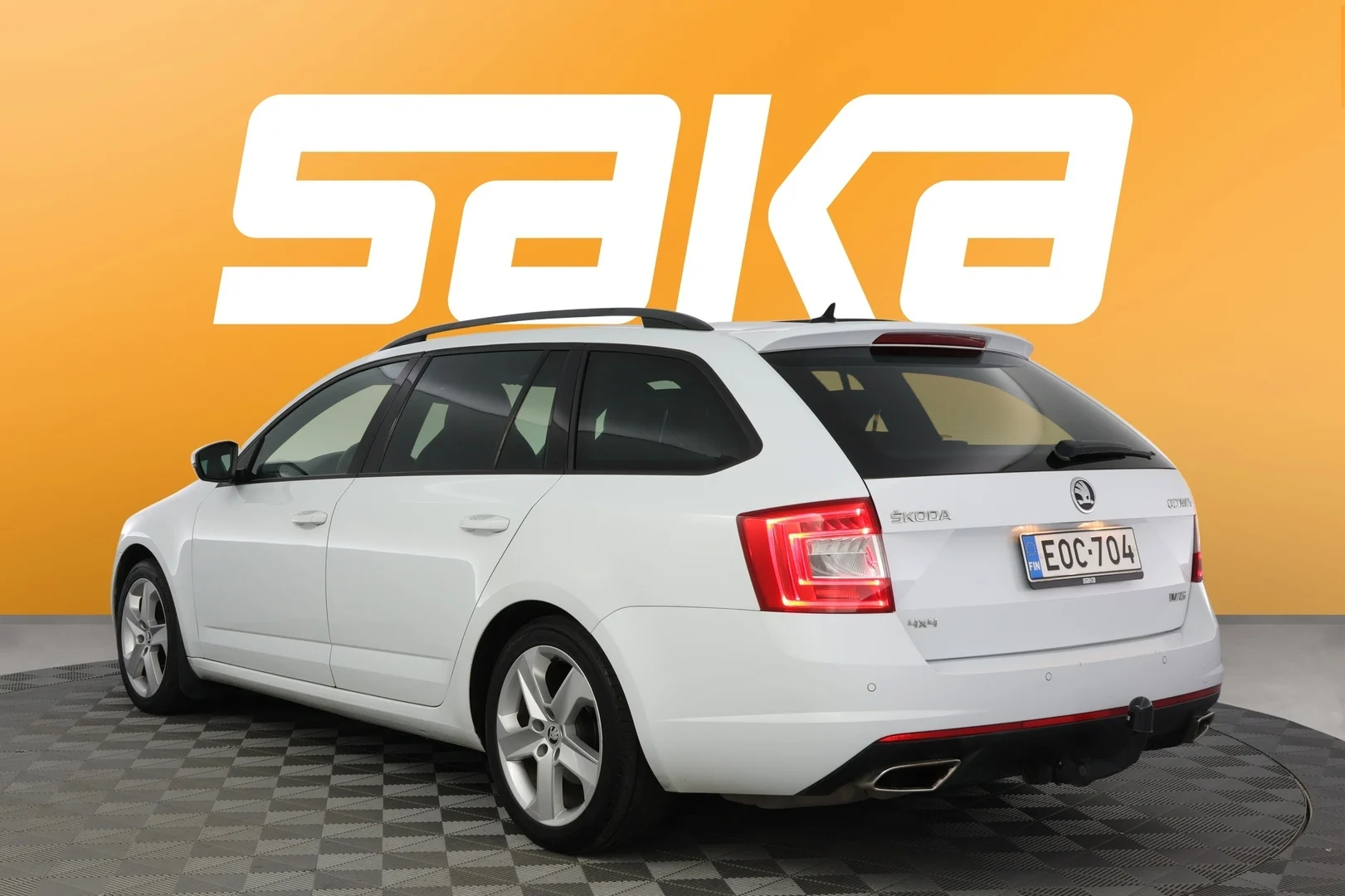 Car Image - 1YovOHW3QaEarbbtDP9Ac4