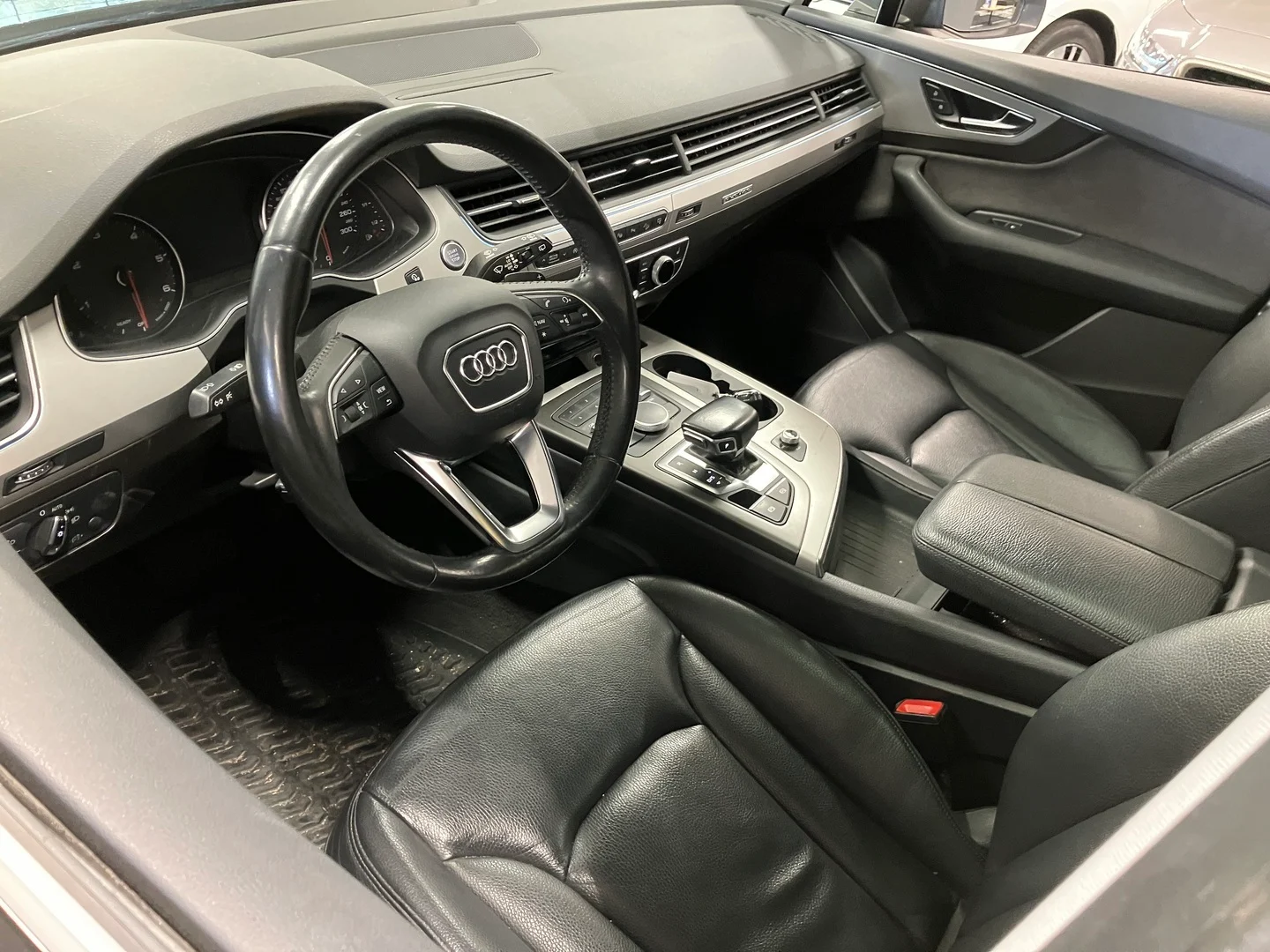 Car Image - 5rOb4D1xp0PaVT4wktggZv