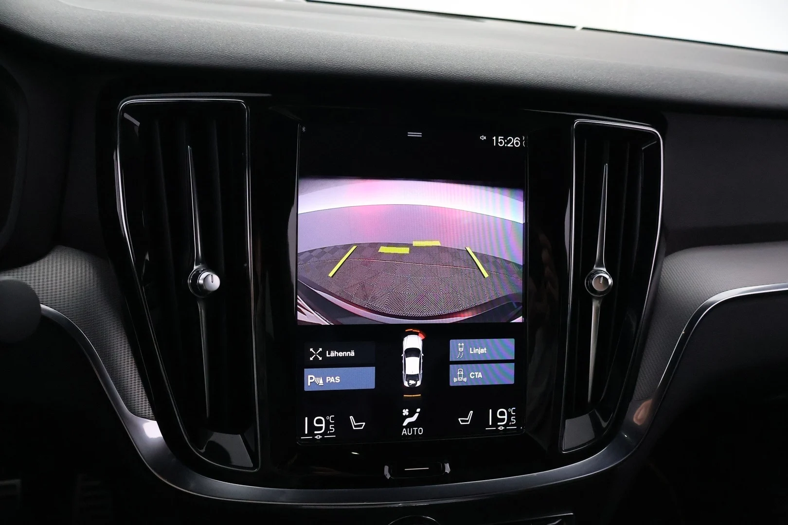 Car Image - 1Fpq9bJEU2MzFkSznXvD6h