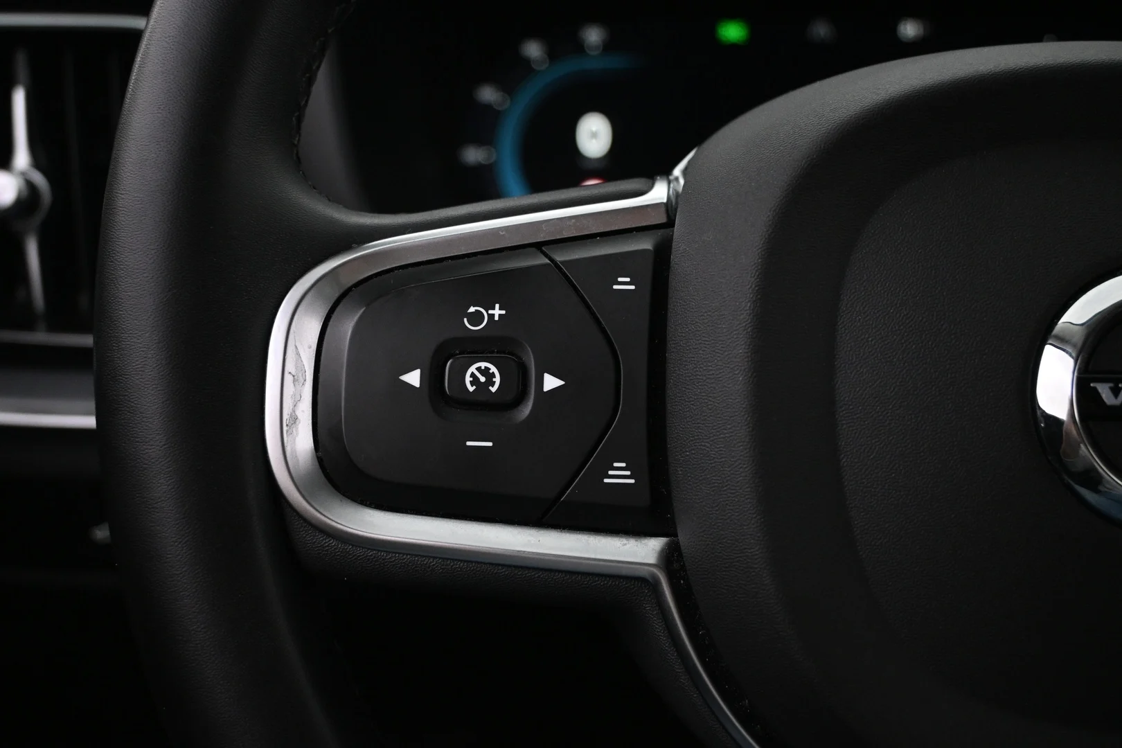 Car Image - 3vAPJuTuvzepoLYb1A53Tx