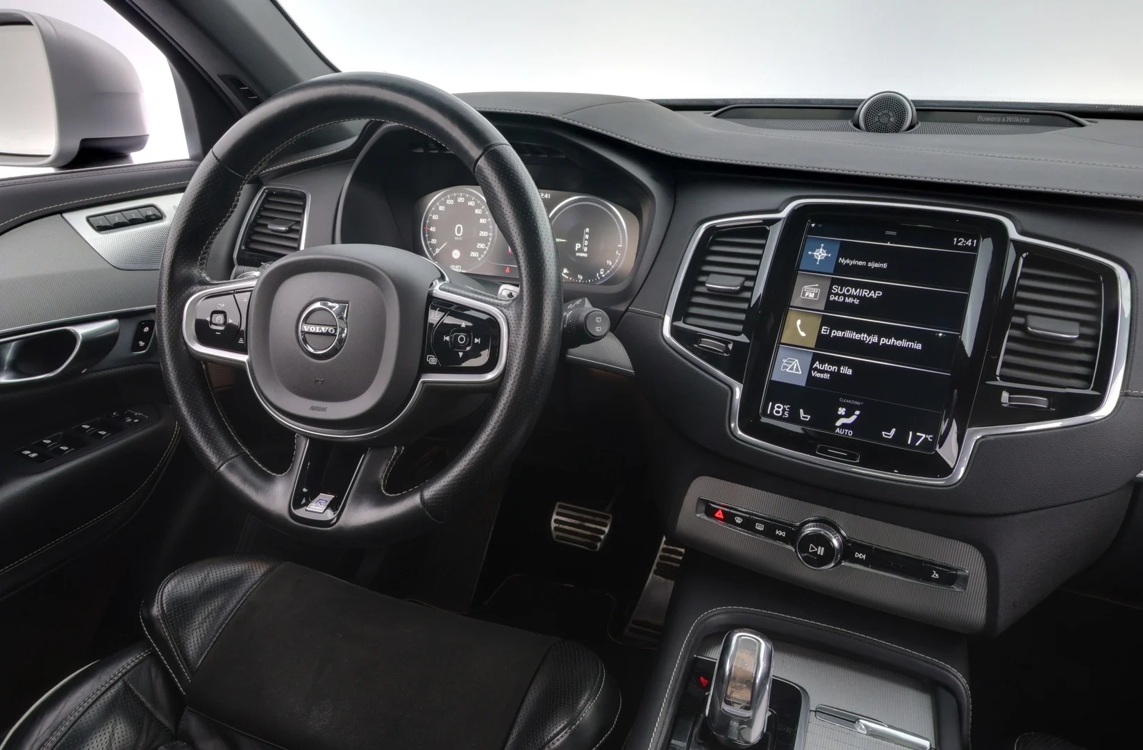 Car Image - 3x8C7pFDsOW0TwFaytcHe