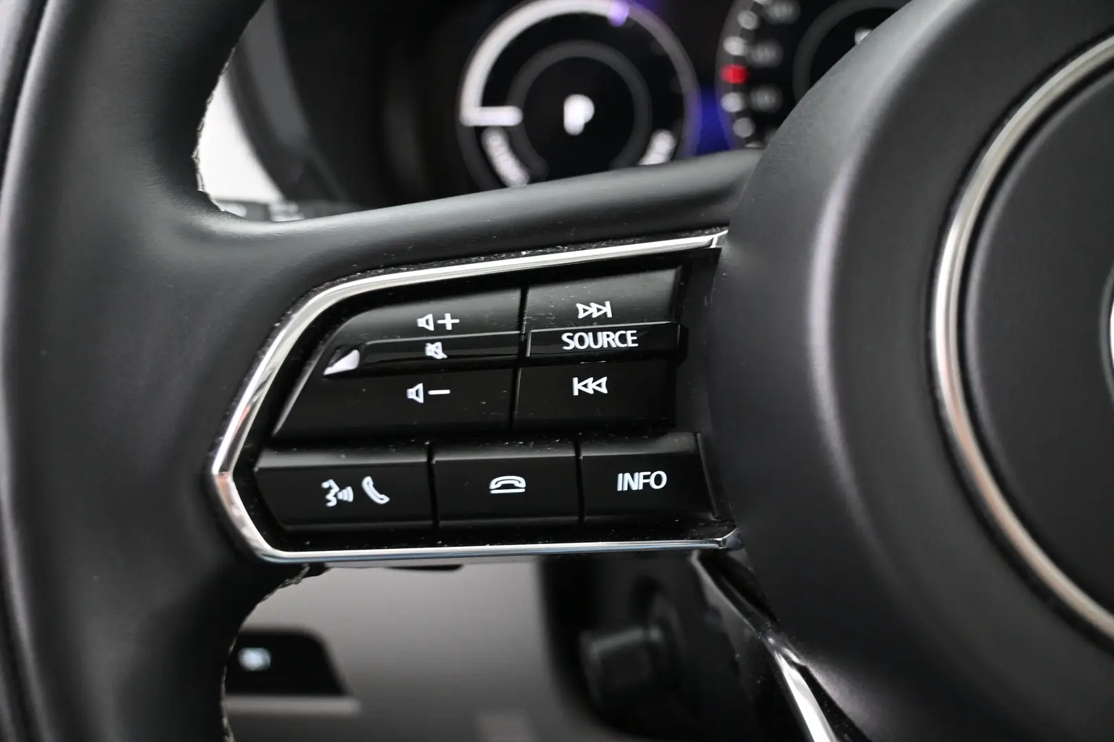 Car Image - 415k93ppJLnUXpI9oYpGvs
