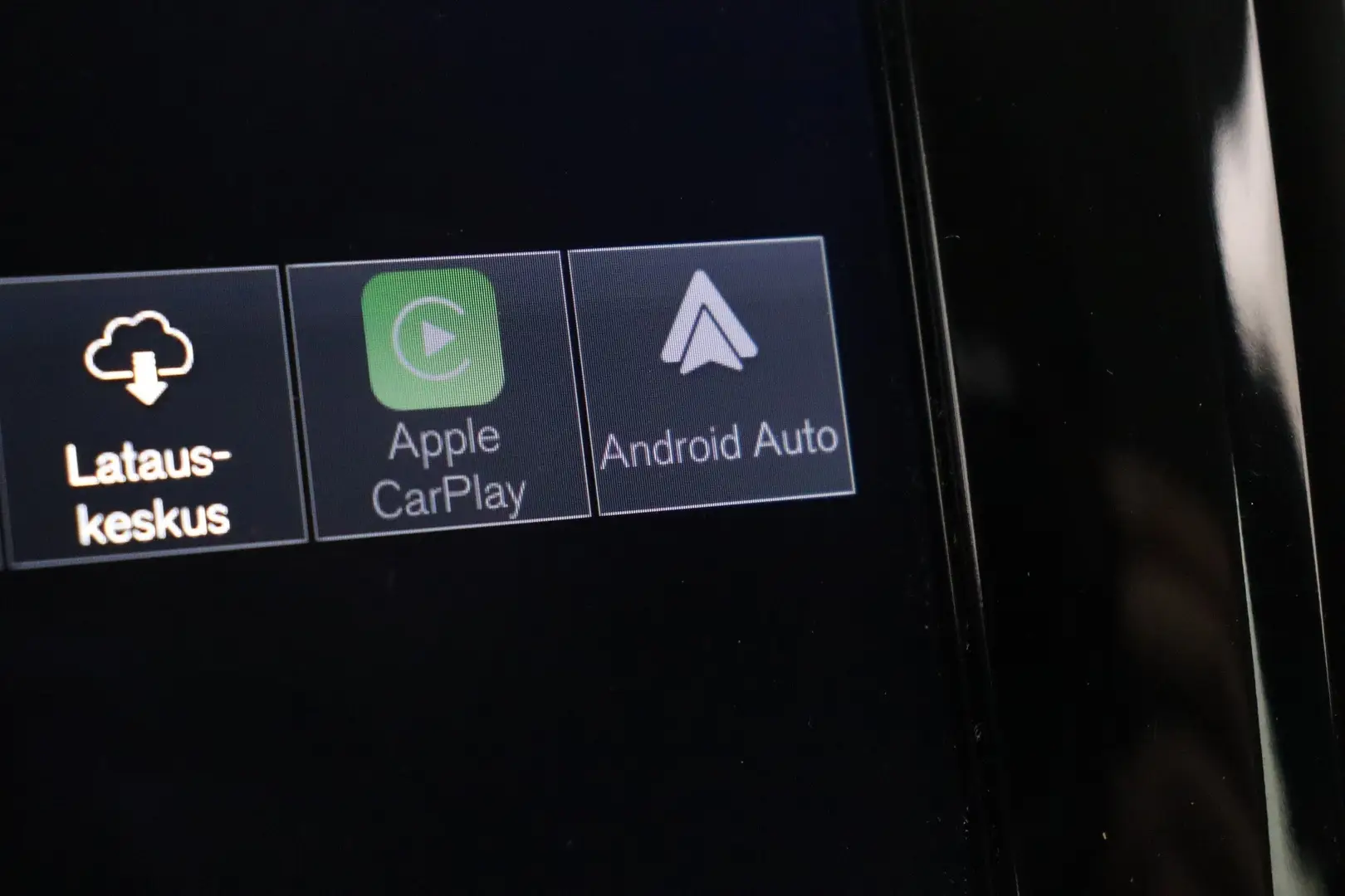 Car Image - 0JA1pmoMp7n2F8bnrVI3S