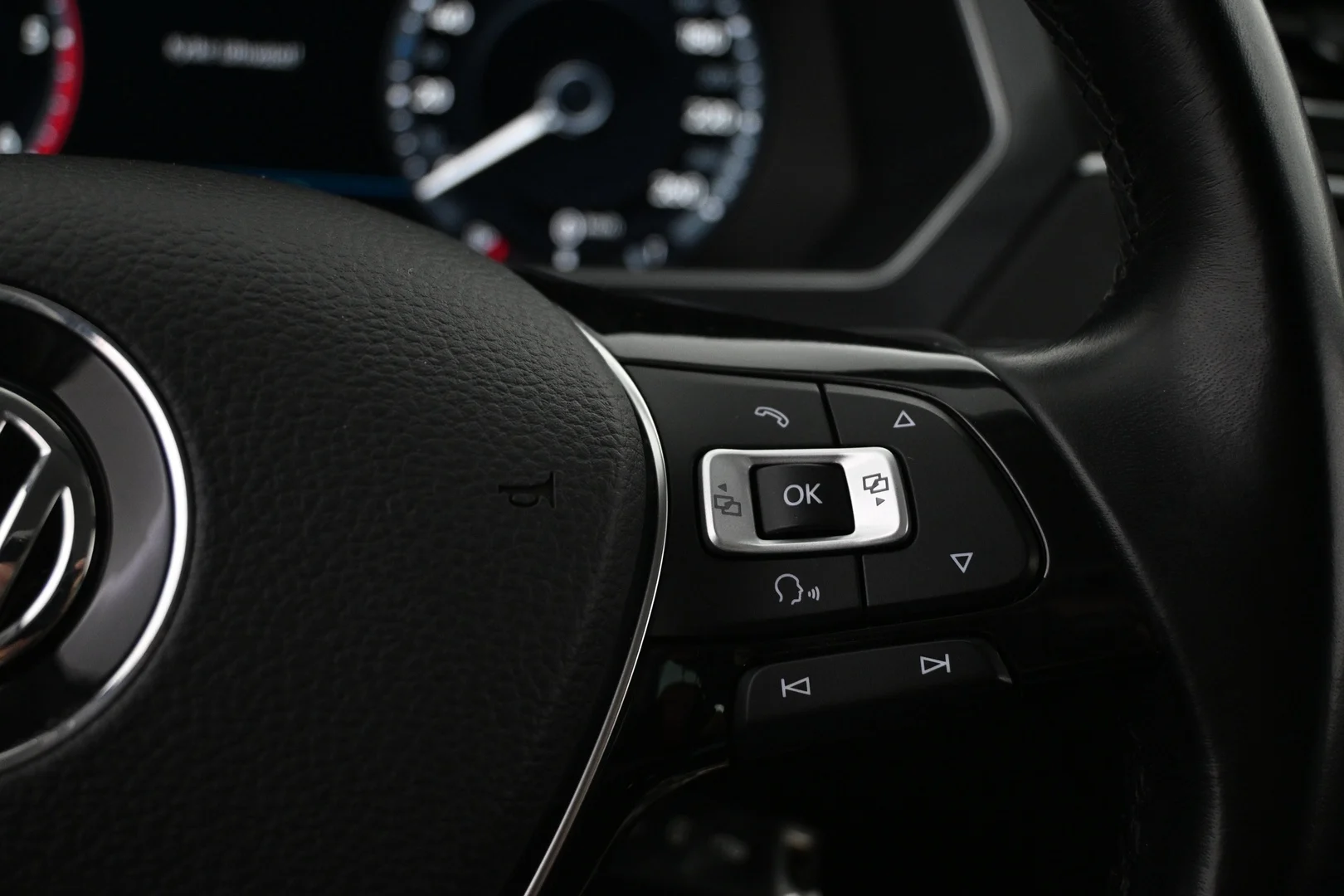Car Image - 5iuyiGEoBrC00B5TP2bWYg